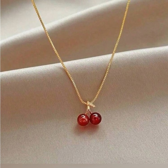 Cherry Red charm Pendant gold Necklace - Picture 1 of 3